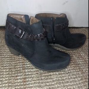 Dansko clog like new size 9